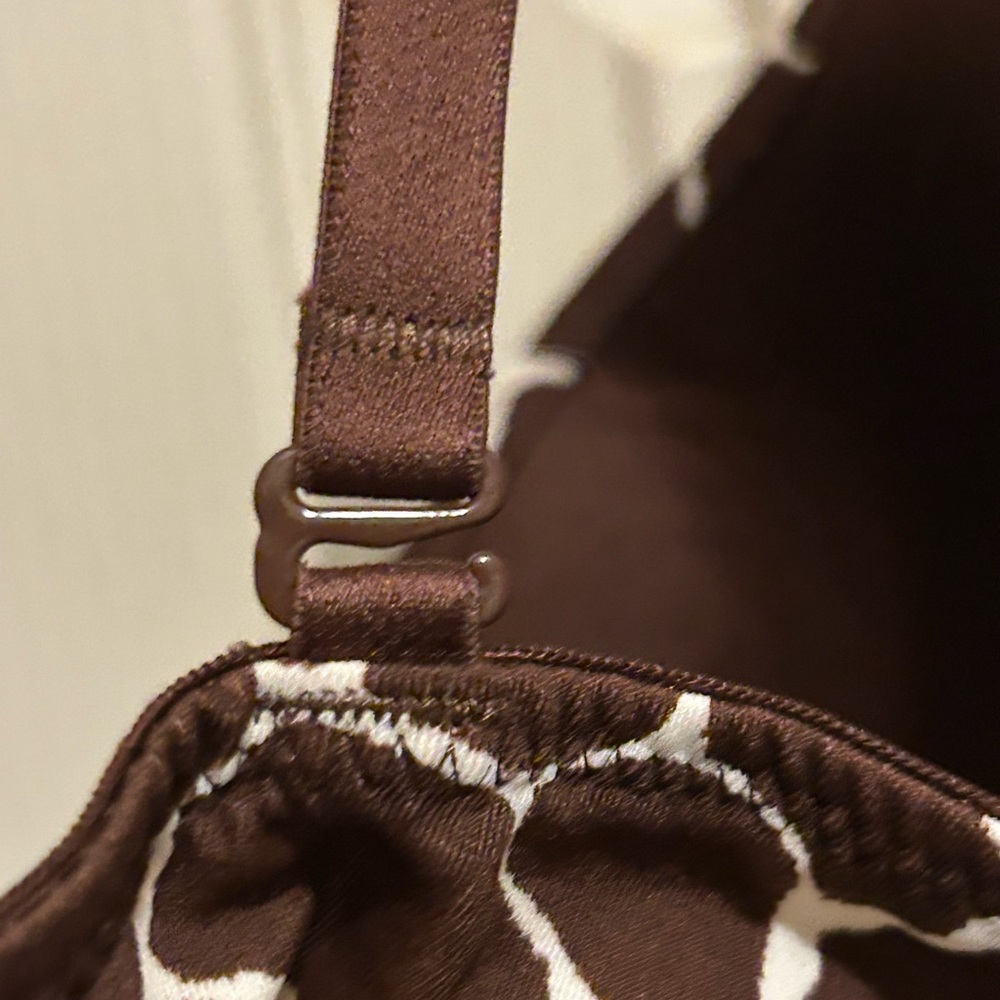 Gilligan & O'Malley Intimates Brown and White Giraffe Print Bra - 34 C - Picture 3 of 7